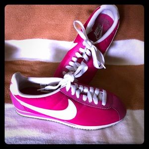 Nike Women's Classic Cortez Nylon